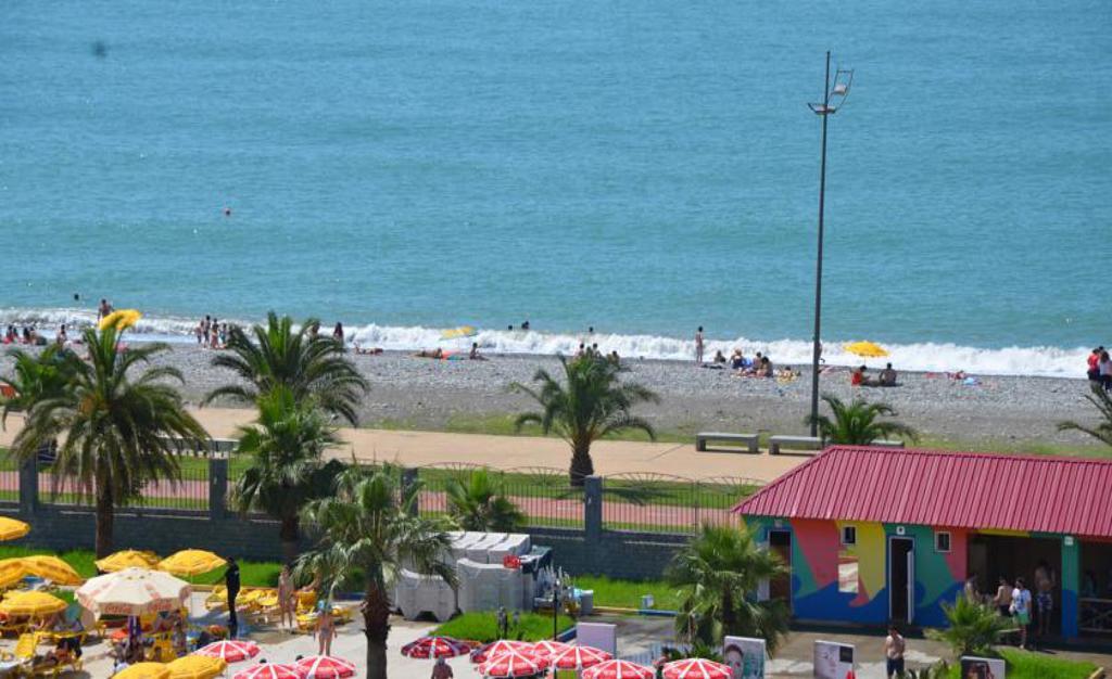 White Sail Apartments Batumi Eksteriør billede